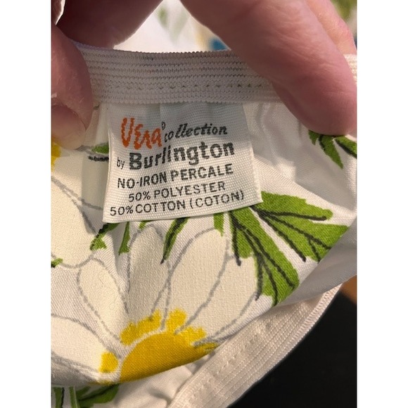 Vintage Queen Fitted Sheet Vera by Burlington Daisy pattern - Picture 6 of 7